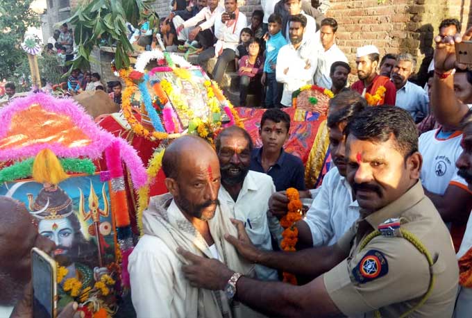 अडगाव बु व शिवाजी नगर येथे बैल पोळा मोठ्या उत्साहात साजरा