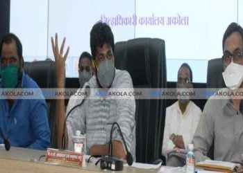 पालकमंत्री ना. बच्चू कडू