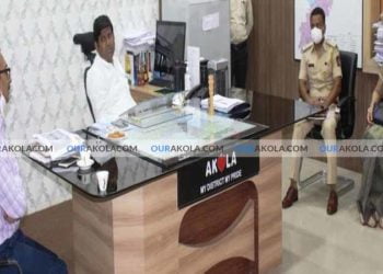 विभागीय आयुक्त पियुष सिंह