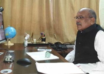 केंद्रीय राज्यमंत्री संजय धोत्रे