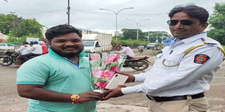 अकोला वाहतूक कर्मचारी