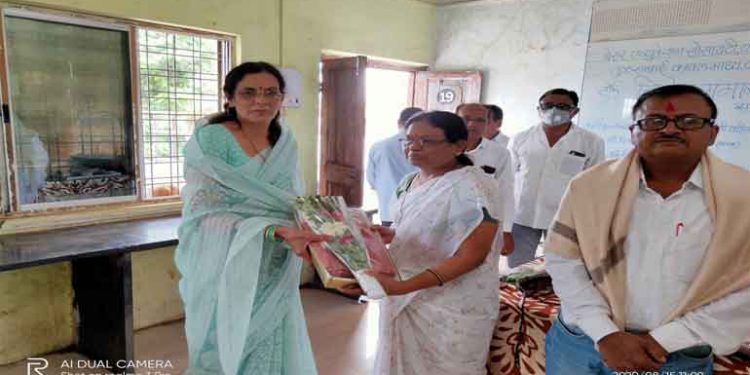 तुळसाबाई कावल विद्यालय