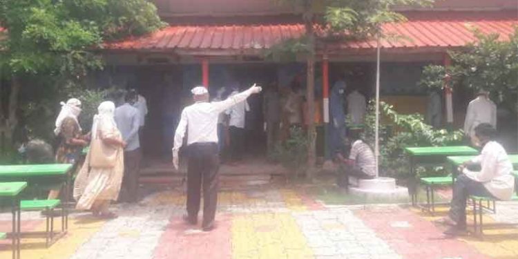 स्त्रावाचे नमुने