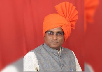 ग्रामपंचायत  गाडेगावच्या सरपंच पदी प्रमोद ज्ञानदेवराव वाकोडे कायम,अविश्वास ठरावास जिल्हाधिकारी अकोला यांची स्थगिती