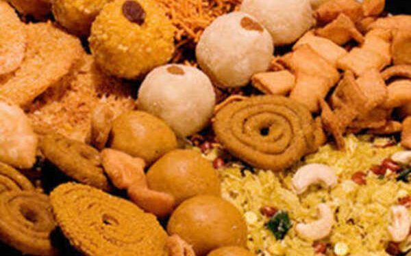 तेलाचे भाव कडाडल्याने फराळाचे बिघडले बजेट,गृहिणी चिंतेत;खर्च वाढला