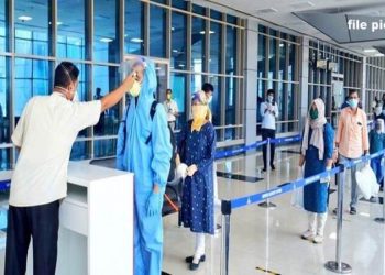 महाराष्ट्रात येणार असाल तर सावधान..! कोरोना टेस्ट सक्तीची