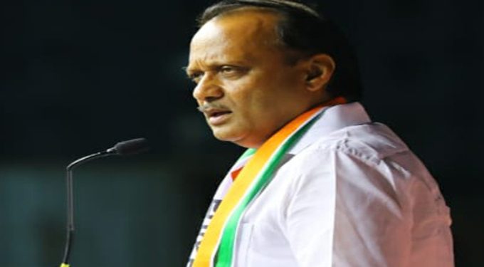 काळजी घेऊयात, पण पुन्हा लॅाकडाऊनचे नावही नको : अजित पवार