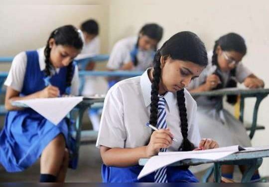 राज्यातील शाळा केव्हा सुरू होणार ? शिक्षणमंत्र्यांनी केली महत्वाची घोषणा