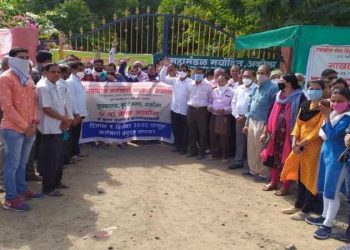महाबीज अधिकारी व कर्मचारी संपावर