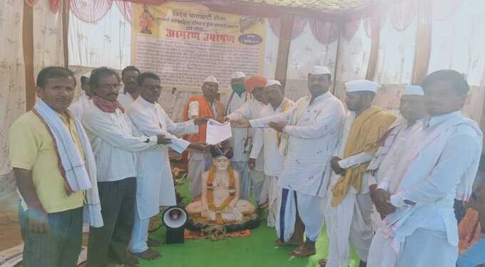 वारकऱ्यांच्या मागणीची दखल त्वरित न घेतल्यास अरुण महाराज बुरघाटे यांचा पंढरपूरला आत्मदहनाचा इशारा