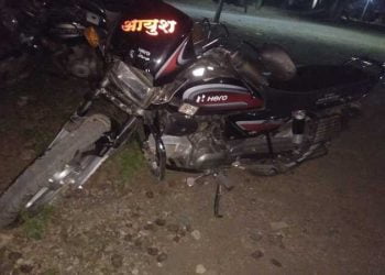 तेल्हाऱ्यात दुचाकी आणि बसची समोरासमोर धडक,दुचाकीस्वार गंभीर जखमी