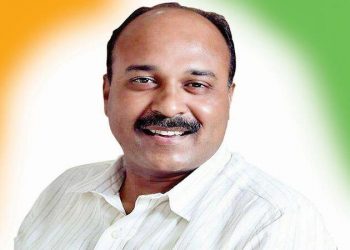 केद्र सरकारने निश्चिंत केलेल्या आधार भुत किमतीच्या दरा व्यतिरिक्त 2 हजार रूपये प्रती क्विटल दराने बोनस द्या-आ. रणधीर सावरकर