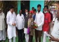 राष्ट्रवादी युवक काँग्रेसतर्फे अपंग बांधवांना ब्लँकेटचे वाटप