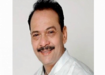 अकोला: श्रीकांत देशपांडे यांच्याकडून पुन्हा आचारसंहितेचा भंग;गुन्हा दाखल करण्याची मागणी