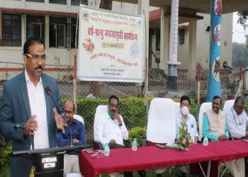 тАШрдЕрдВрдбреА,рдЪрд┐рдХрди рдЦрд╛рдК рдЪрд▓рд╛!тАЩ рдЕрдХреЛрд▓реНрдпрд╛рддреВрди рдХреГрддрд┐рд╢реАрд▓ рдЬрдирдЬрд╛рдЧреГрддреА