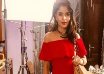 गहनाची ‘गंदी बात’ चव्हाट्यावर; पॉर्न शूटिंग करताना रंगेहाथ अटक