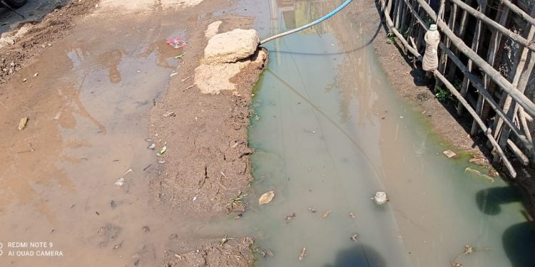 सांडपाण्याला त्रस्त नागरिक उद्यापासून राहायला थेट तेल्हारा नगरपालीकेच्या कक्षात!