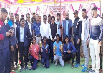 छत्रपती शिवाजी महाराज जयंती निमित्ताने तेल्हारा मॅरेथॉन स्पर्धा  (2021 ) तरुणाईच्या उत्साहात संपन्न