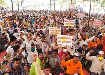 हजारो ग्रामपंचायत संगणकपरिचालक आझाद मैदानावर धरणे आंदोलनात सहभागी!