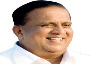 рд╢реЗрдд, рдШрд░рд╛рд╡рд░ рдкрддреАрд╕реЛрдмрдд рдкрддреНрдиреАрдЪреЗрд╣реА рдирд╛рд╡ рд▓рд╛рд╡рдгреНрдпрд╛рдд рдпреЗрдгрд╛рд░ : рдЧреНрд░рд╛рдорд╡рд┐рдХрд╛рд╕рдордВрддреНрд░реА рд╣рд╕рди рдореБрд╢реНрд░реАрдл