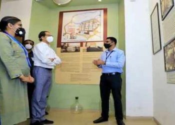 महाराष्ट्रात सर्वाधिक रुग्ण; लसीकरणाचा वेग वाढवण्याची गरज म्हणून आता महाराष्ट्र सरकार लस निर्मिती करेल?