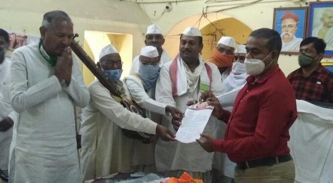 गुन्हे दाखल करायचे असतील तर करा; पण धार्मिक कार्यक्रम बंद करणार नाही-विश्व वारकरी सेना