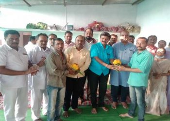 рдЬрд┐рд▓реНрд╣рд╛ рдкрд░рд┐рд╖рджреЗрдЪреНрдпрд╛ рдЪреМрджрд╛рд╣реА рдЬрд╛рдЧрд╛рд╡рд░ рд╡рдВрдЪрд┐рддрдЪрд╛рдЪ рдЭреЗрдВрдбрд╛ рдлрдбрдХрд╡рд╛,рд╕рд░реНрдХрд▓ рдирд┐рд╣рд╛рдп рдореЗрд│рд╛рд╡реНрдпрд╛рдд рдкрджрд╛рдзрд┐рдХрд╛рд▒реНрдпрд╛рдВрдЪреЗ рдЖрд╡рд╛рд╣рди