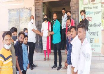 जिजाऊ उद्यान  सौंदरी करण्यासाठी खर्च केलेला निधी कोणाच्या खिशात – युवासेनेचा सवाल  तेल्हारा नगर परिषदच्या कारभारावर ओढले ताशेरे