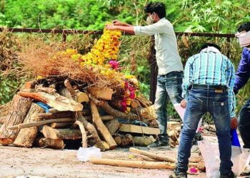 अमरावती: स्मशानभूमीत जागा मिळेना
