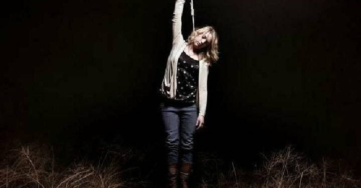 नखं वाढवल्यानं