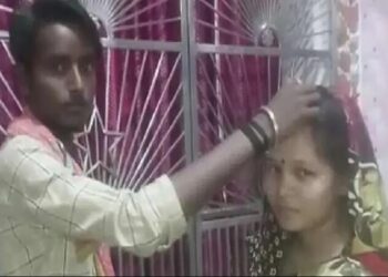 рднрд▓реНрдпрд╛рднрд▓реНрдпрд╛рдВрдирд╛ рдЬреЗ рдЬрдордд рдирд╛рд╣реА рддреЗ рдкрдареНрдареНрдпрд╛рдирдВ рдХреЗрд▓рдВ, рджреБрд╕рд▒реНрдпрд╛рдЪреНрдпрд╛ рдкреНрд░реЗрдорд╛рдд рдкрдбрд▓реЗрд▓реНрдпрд╛ рдмрд╛рдпрдХреЛрдЪрдВ рдереЗрдЯ рд▓рдЧреНрди рд▓рд╛рд╡реВрди рджрд┐рд▓рдВ!