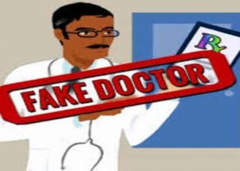 12 वी नापास कंपाउंडर डॉक्टर असल्याचे सोंग धरून चालवत होता 22 बेडचे रुग्णालय