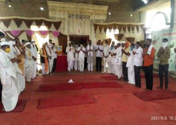 विठ्ठल महाराज साबळे यांच्या स्मृतिप्रीत्यर्थ आ.अमोल मिटकरी देणार वारकरी रुग्णवाहिका