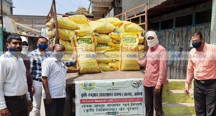 थेट बांधावर खते मोहीमेस सुरूवात