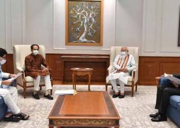 рдорд░рд╛рдард╛ рдЖрд░рдХреНрд╖рдгрд╛рд╕рд╣ рд╡рд┐рд╡рд┐рдз рд╡рд┐рд╖рдпрд╛рдВрд╡рд░ рдкрдВрддрдкреНрд░рдзрд╛рдирд╛рдВрд╢реА рдЪрд░реНрдЪрд╛ : рдореБрдЦреНрдпрдордВрддреНрд░реА рдЙрджреНрдзрд╡ рдард╛рдХрд░реЗ