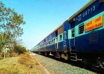 अकोला-पूर्णा-अकोला पॅसेंजर रेल्वे आज 19 जुलै आजपासून धावणार..!