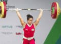 वेटलिफ्टिंगमध्ये मीराबाई चानूला रौप्यपदक; टोकियो ऑलिम्पिकमध्ये भारतानं पदकांचं खातं उघडलं