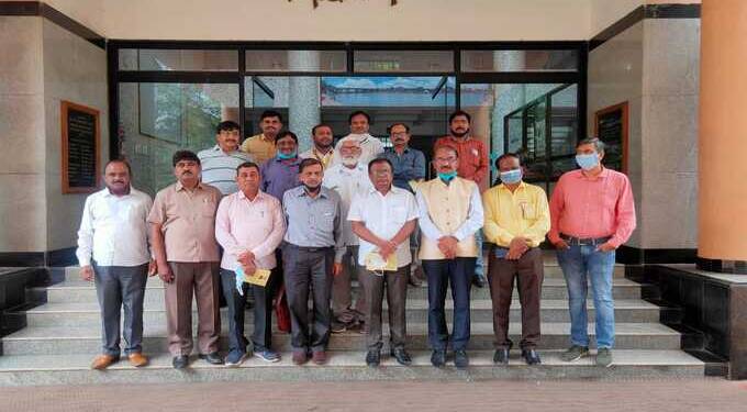 नाशिक जिल्हा मराठी पत्रकार संघाची कार्यकारिणी बरखास्त, :अस्थायी समिती नियुक्त,अ. भा. मराठी पत्रकार परिषदेचा निर्णय