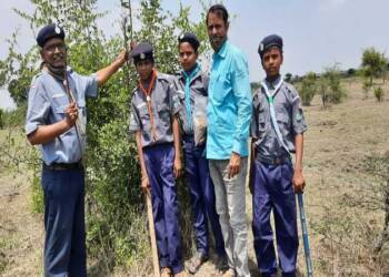 рдиреЗрддрд╛рдЬреА рд╕реБрднрд╛рд╖рдЪрдВрджреНрд░ рдмреЛрд╕ рд╕реНрдХрд╛рдКрдЯ рдпреБрдирд┐рдЯ рдиреЗ рдХреЗрд▓реЗ резрежрежрез рдмрд┐рдЬрд╛рдЪреЗ рд░реЛрдкрдг