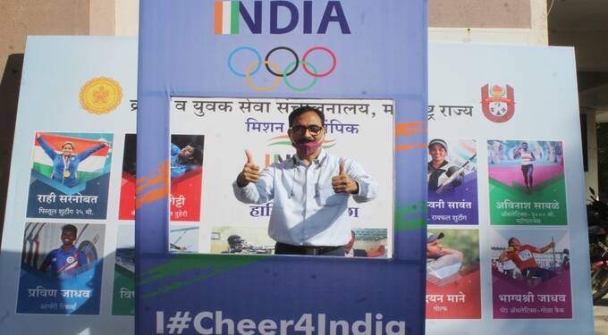 टोकियो ऑलिम्पिकला जाणाऱ्या भारतीय खेळाडूंना शुभेच्छा देण्यासाठी ‘सेल्फि पॉईंट’ : क्रीडा विभागाचा उपक्रम