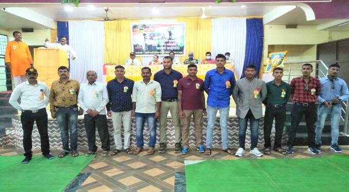 आजी माजी सैनिकांकडून “कारगिल विजय” दिवस मोठ्या उत्साहात साजरा