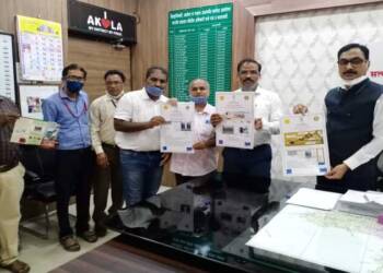 जल पुनर्भरण उपाययोजनांच्या जनजागृती पोस्टर्सचे मान्यवरांच्या हस्ते विमोचन