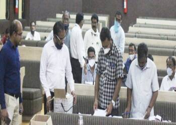 рдЕрддрд┐рд╡реГрд╖реНрдЯреАрдЧреНрд░рд╕реНрддрд╛рдВрдирд╛ 42 рдкрдердХрд╛рд╡реНрджрд╛рд░реЗ рдЖрдЬ рд╕рд╛рдиреБрдЧреНрд░рд╣ рдЕрдиреБрджрд╛рдирд╛рдЪреЗ рд╡рд╛рдЯрдк