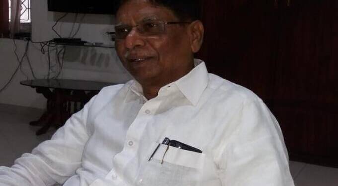 अल्पसंख्याक आयोगाचे अध्यक्ष ज.मो. अभ्यंकर यांचा जिल्हा दौरा