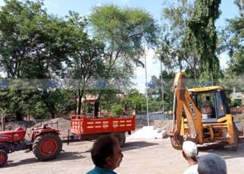 अखेर जप्त केलेली वाळु घरकुल धारकांना वाटप… नगरसेवक व भाजयुमो यांच्या मागणीला यश