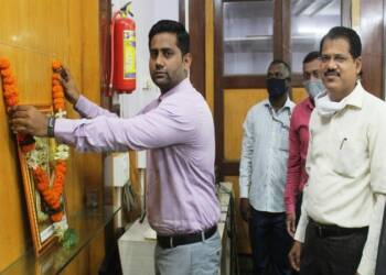 राजे उमाजी नाईक यांना जयंतीनिमित्त अभिवादन