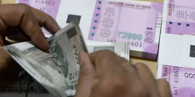 अतिवृष्टीमुळे नुकसान झालेल्या बाधितांना 54 कोटी 72 हजार रुपये वितरीत