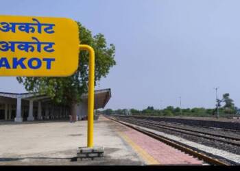 рдордВрддреНрд░реАрдЬреА..рдЧрд╛рдбреА рдмреБрд▓рд╛ рд░рд╣реА рд╣реИ, рд╕рд┐рдЯреА рдмрдЬрд╛ рд░рд╣реА