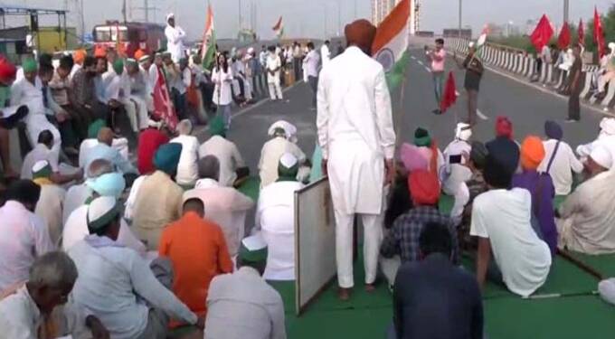 Bharat Bandh Today : शेतकऱ्यांनी महामार्ग रोखला, गाजीपूर सीमेवर ठिय्या