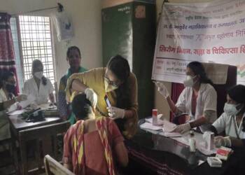 शासकीय महिला वसतीगृहातील महिलांसाठी आरोग्य तपासणी शिबीर